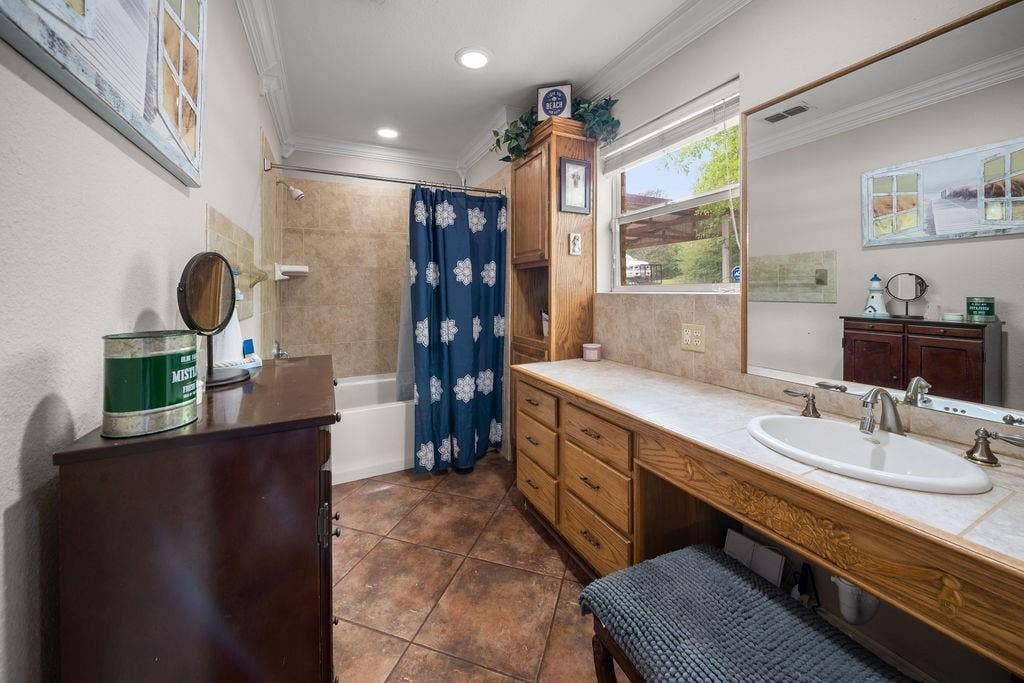13840 CR 2122, Tyler, TX 75707 13840 CR 2122, Tyler, TX 75707