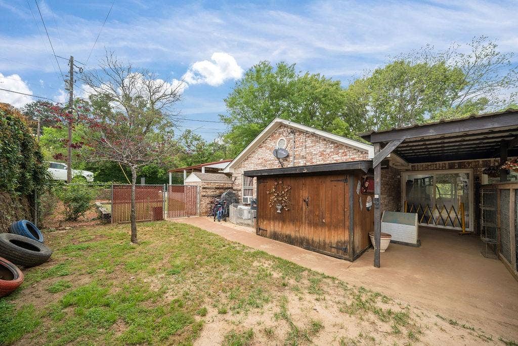 13840 CR 2122, Tyler, TX 75707 13840 CR 2122, Tyler, TX 75707