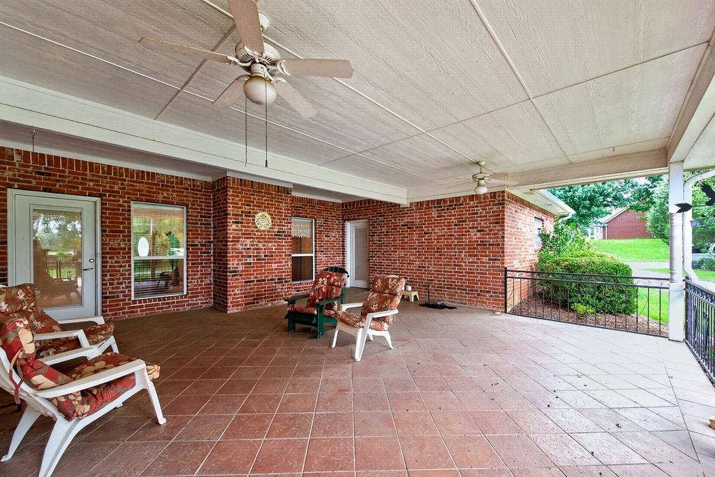800 Rico Drive, Athens, TX 75751 800 Rico Drive, Athens, TX 75751