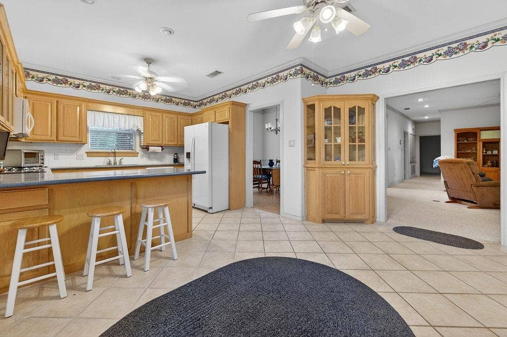 800 Rico Drive, Athens, TX 75751 800 Rico Drive, Athens, TX 75751