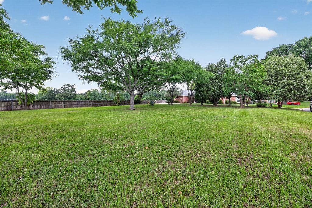 800 Rico Drive, Athens, TX 75751 800 Rico Drive, Athens, TX 75751