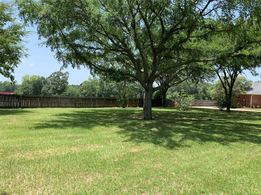 800 Rico Drive, Athens, TX 75751 800 Rico Drive, Athens, TX 75751