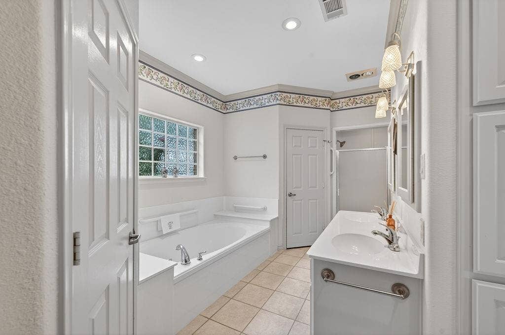 800 Rico Drive, Athens, TX 75751 800 Rico Drive, Athens, TX 75751
