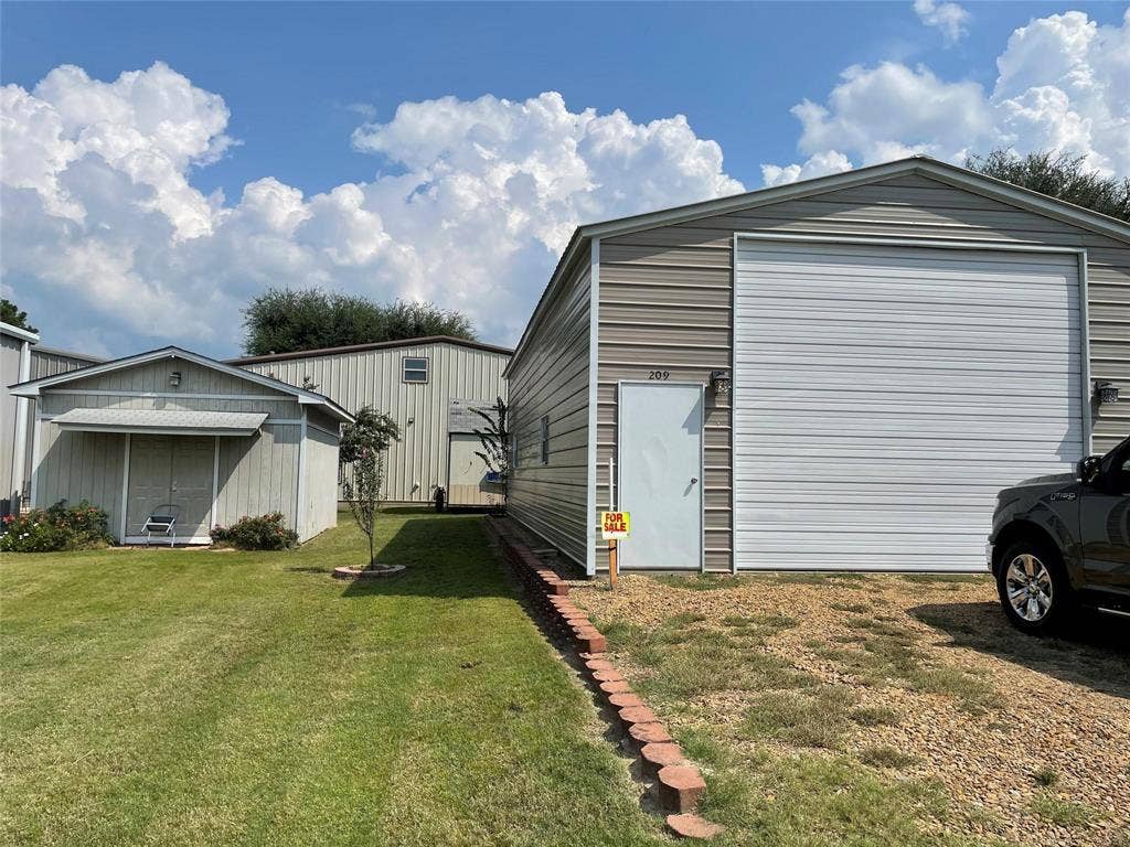 14763 County Road 424, #209, Lindale, TX 75771 14763 County Road 424, #209, Lindale, TX 75771