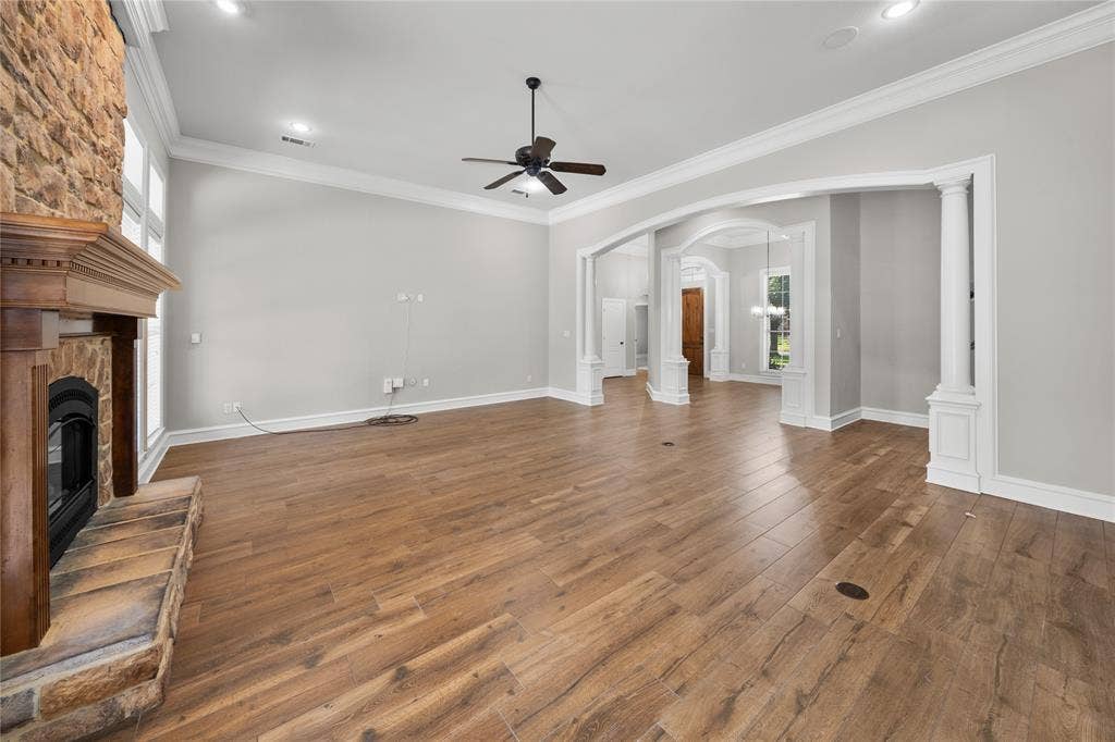 2322 Kingsmill Circle, Tyler, TX 75703 2322 Kingsmill Circle, Tyler, TX 75703