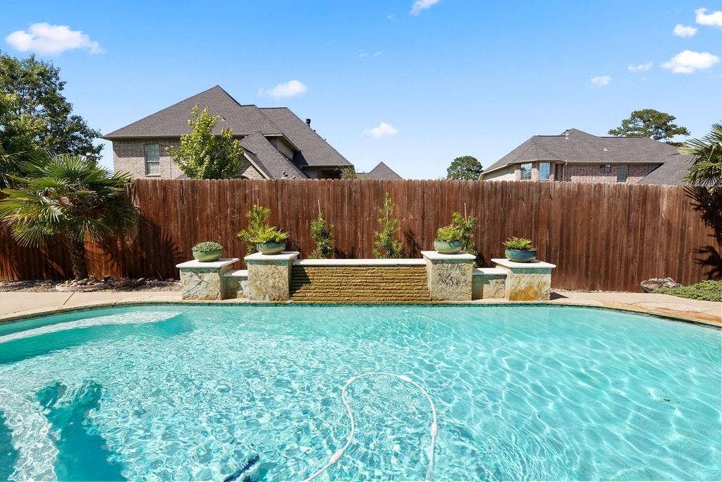 2322 Kingsmill Circle, Tyler, TX 75703 2322 Kingsmill Circle, Tyler, TX 75703