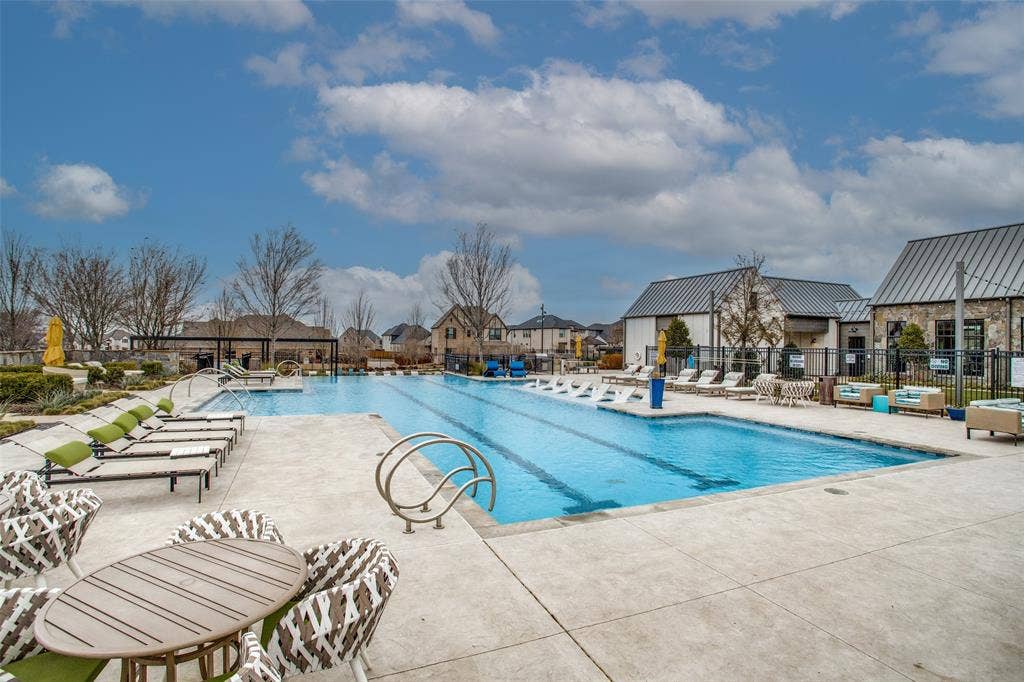 8725 Phoebe Road, Frisco, TX 75035 8725 Phoebe Road, Frisco, TX 75035