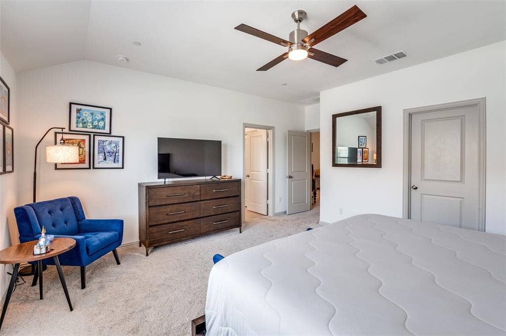 8725 Phoebe Road, Frisco, TX 75035 8725 Phoebe Road, Frisco, TX 75035