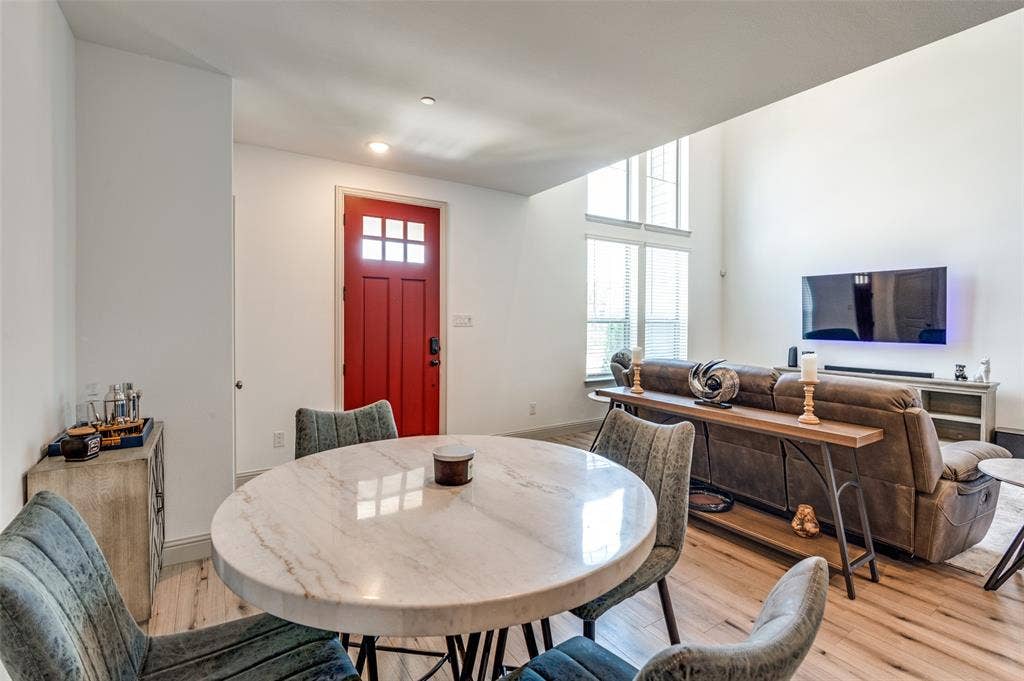 8725 Phoebe Road, Frisco, TX 75035 8725 Phoebe Road, Frisco, TX 75035