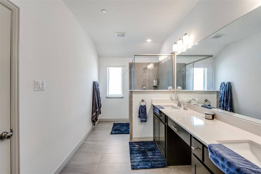 8725 Phoebe Road, Frisco, TX 75035 8725 Phoebe Road, Frisco, TX 75035