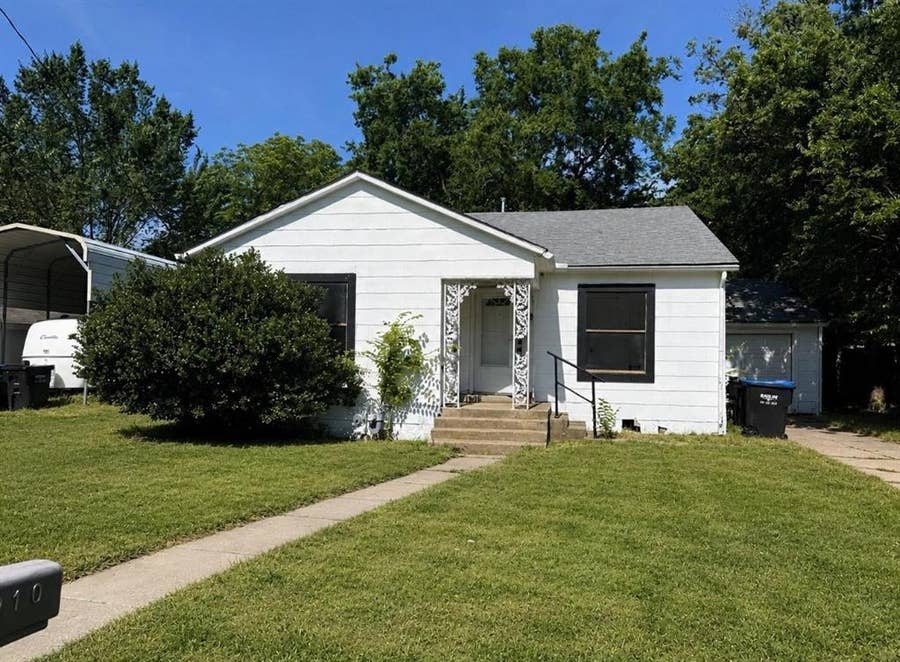 Property photo for 3910 Johnson Street, Greenville, TX