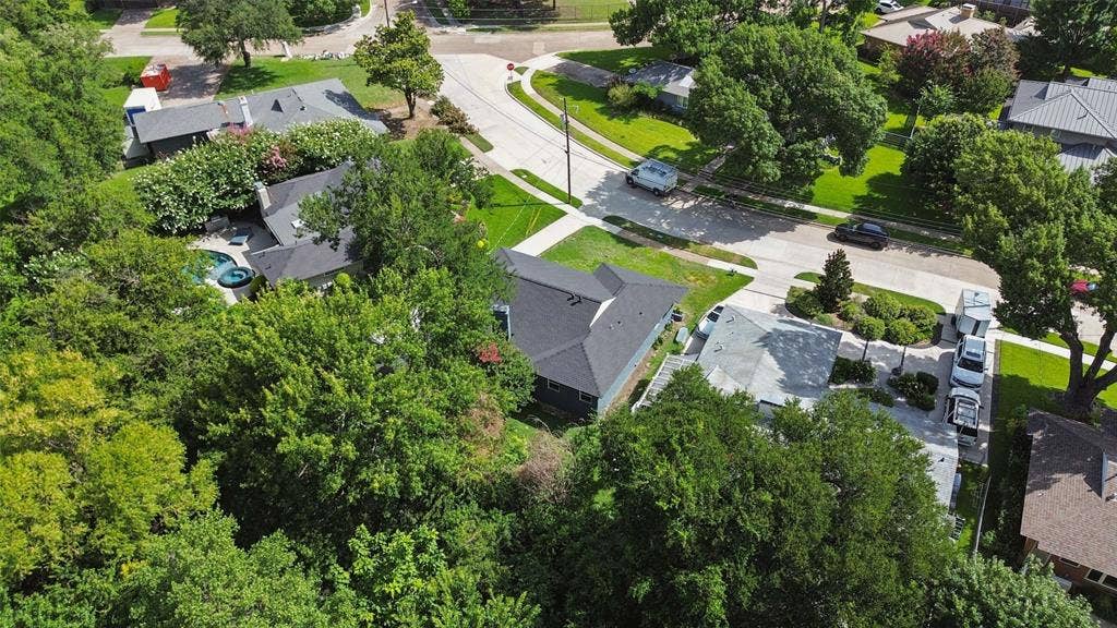 6615 Ridgemont Drive, Dallas, TX 75214 6615 Ridgemont Drive, Dallas, TX 75214