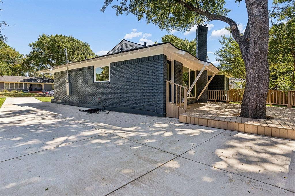 6615 Ridgemont Drive, Dallas, TX 75214 6615 Ridgemont Drive, Dallas, TX 75214