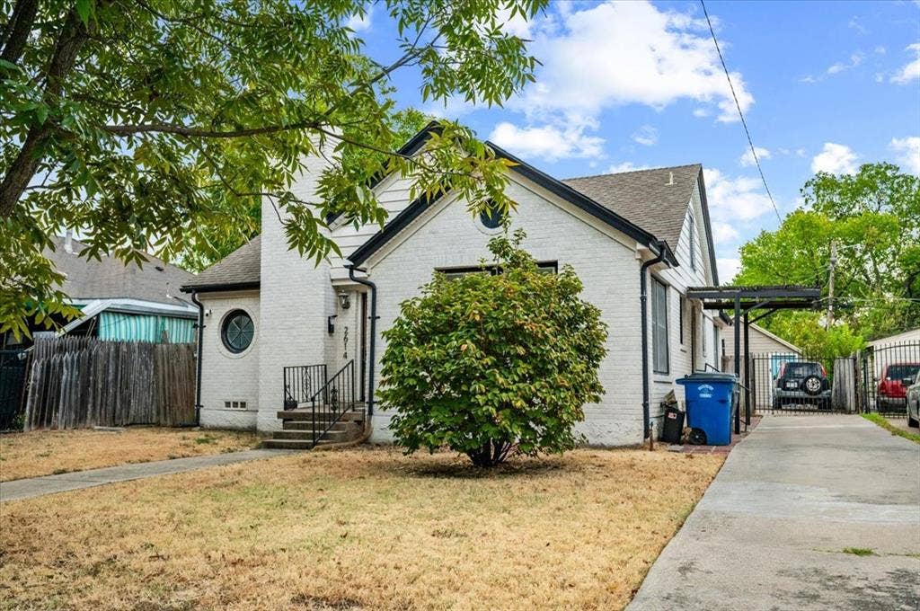 2614 Roanoke Avenue, Dallas, TX 75235 2614 Roanoke Avenue, Dallas, TX 75235