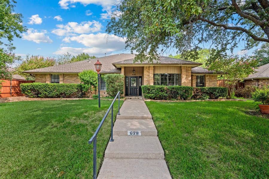 Property photo for 628 Shadowcrest Lane, Coppell, TX