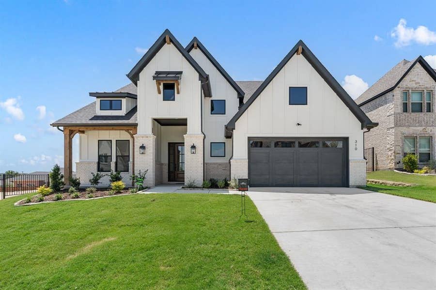Property photo for 310 Scissor Tail Drive, Aledo, TX