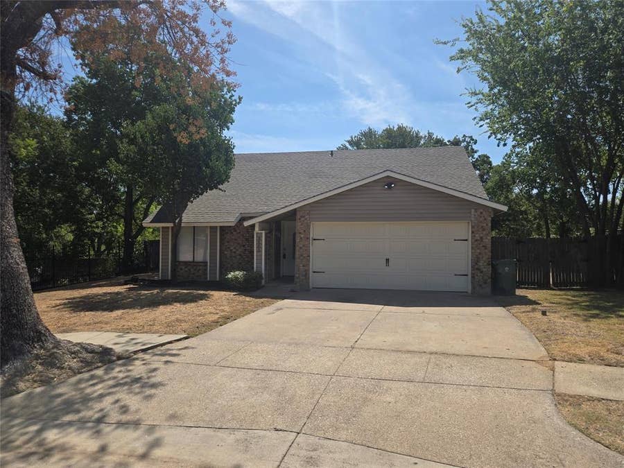 Property photo for 3505 Rush Springs Drive, Arlington, TX