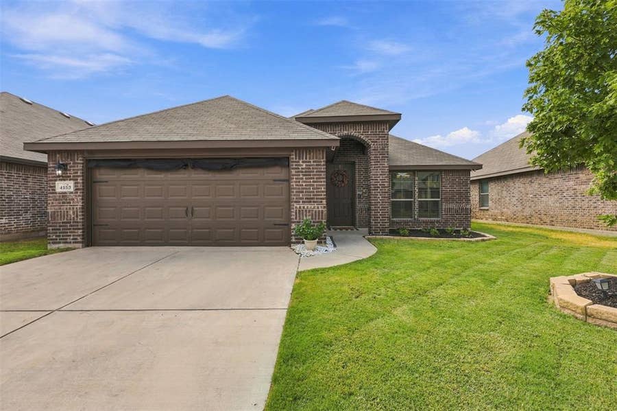 Property photo for 4153 Mountain Meadow Road, Fort Worth, TX