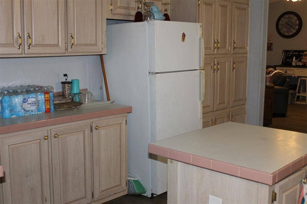 9201 Enchanted Oak Drive, Mabank, TX 75156 9201 Enchanted Oak Drive, Mabank, TX 75156