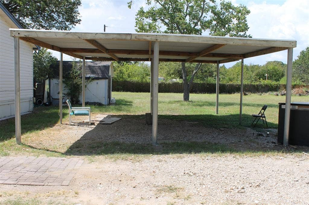 9201 Enchanted Oak Drive, Mabank, TX 75156 9201 Enchanted Oak Drive, Mabank, TX 75156