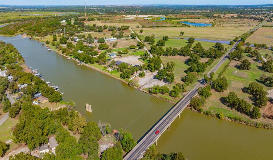 Property photo for 1650 Old Tin Top Road, Weatherford, TX