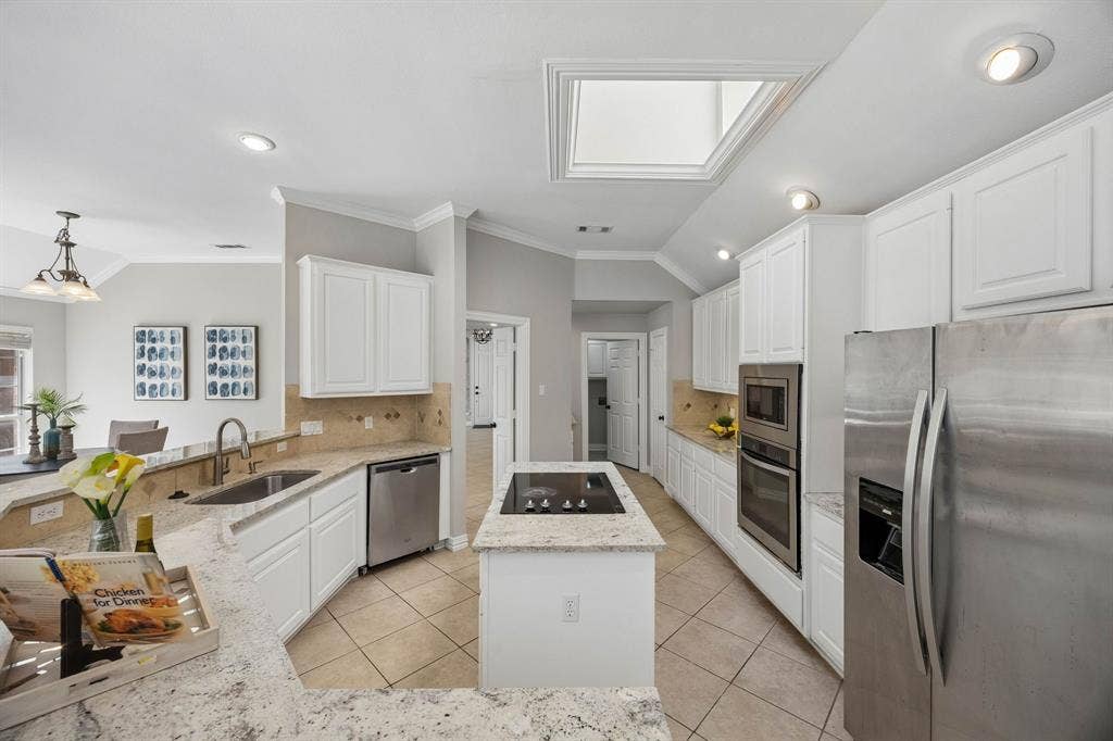 3700 Maywood Court, Carrollton, TX 75007 3700 Maywood Court, Carrollton, TX 75007
