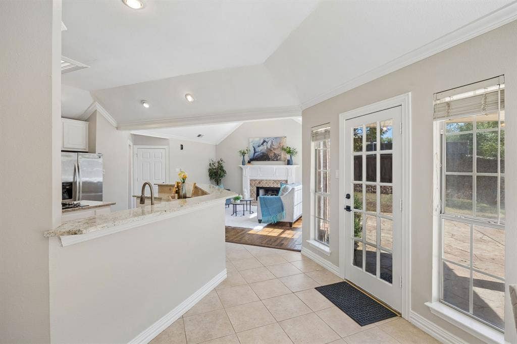 3700 Maywood Court, Carrollton, TX 75007 3700 Maywood Court, Carrollton, TX 75007