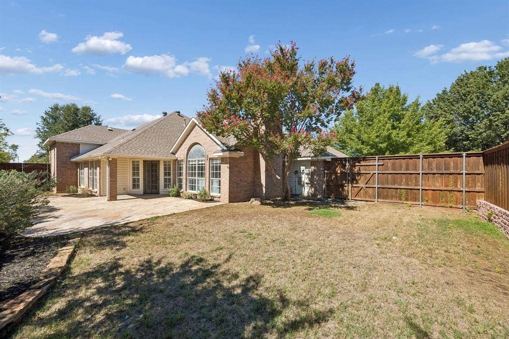 3700 Maywood Court, Carrollton, TX 75007 3700 Maywood Court, Carrollton, TX 75007