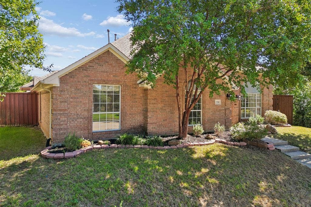 3700 Maywood Court, Carrollton, TX 75007 3700 Maywood Court, Carrollton, TX 75007