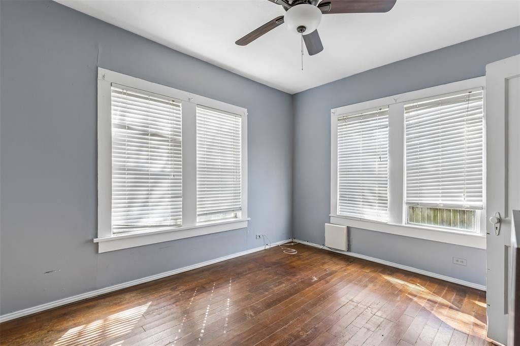 503 W Sycamore Street, Denton, TX 76201 503 W Sycamore Street, Denton, TX 76201
