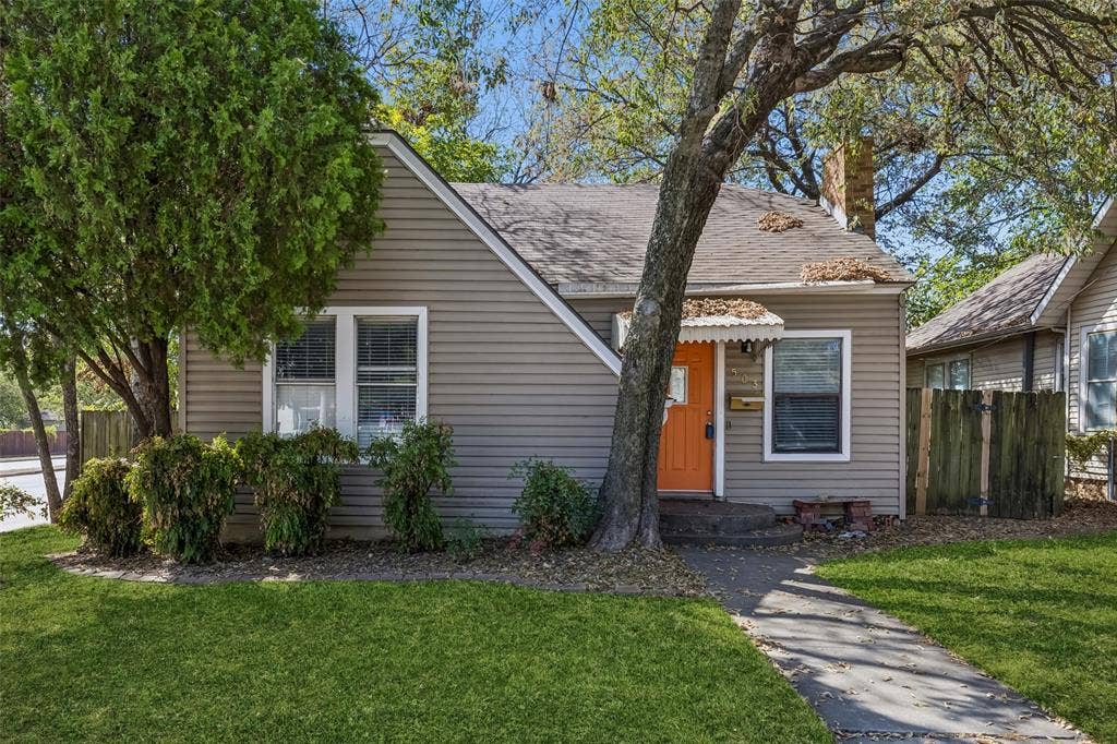 503 W Sycamore Street, Denton, TX 76201 503 W Sycamore Street, Denton, TX 76201