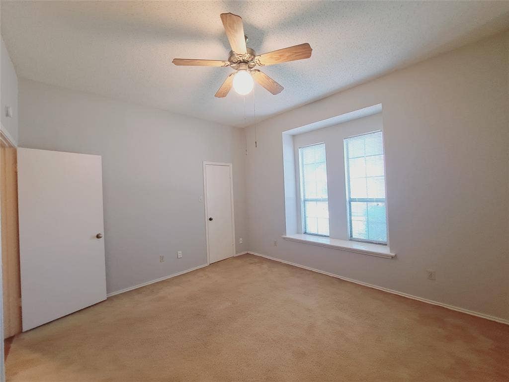 3917 Saint Christopher Lane, Dallas, TX 75287 3917 Saint Christopher Lane, Dallas, TX 75287
