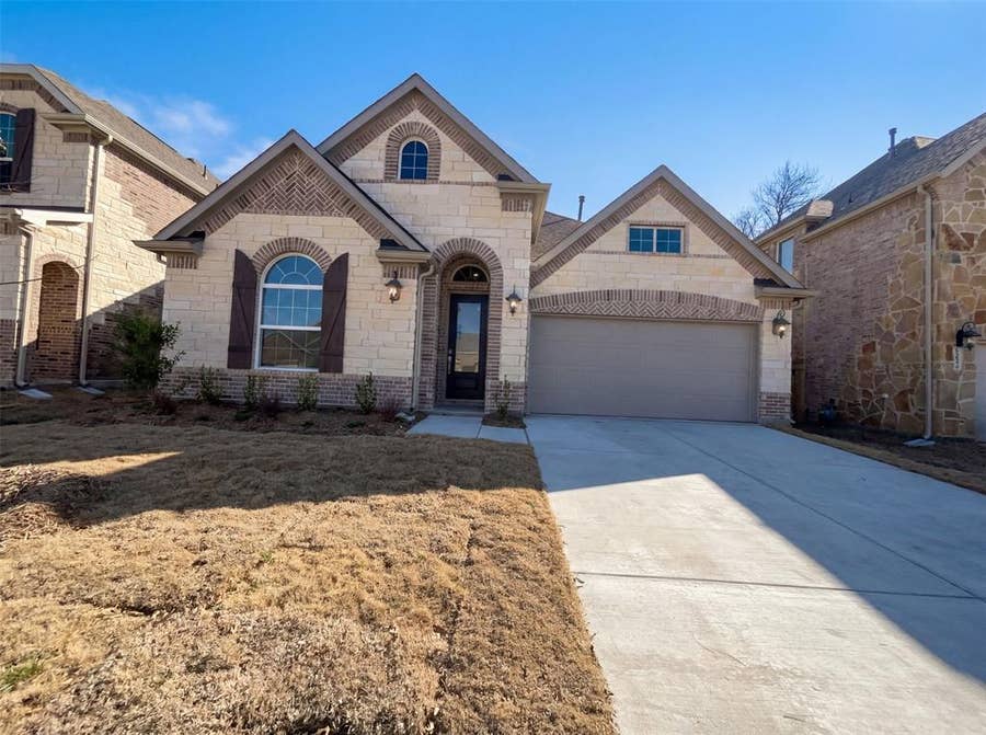 Property photo for 6824 Steiger Trail, McKinney, TX
