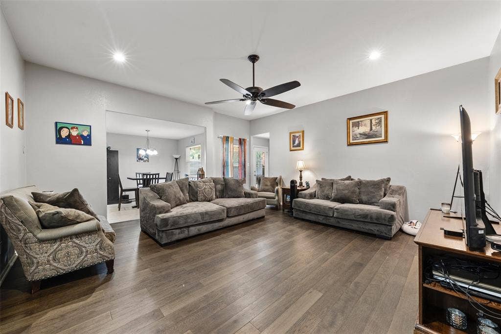 620 Apple Cross Court, Robinson, TX 76706 620 Apple Cross Court, Robinson, TX 76706