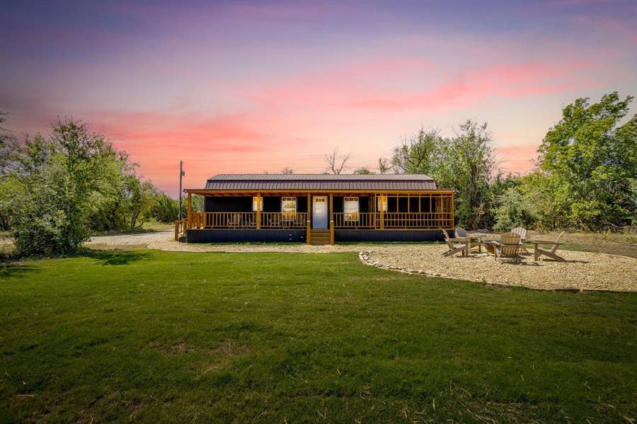 Property photo for 1274 County Road 110, Hamilton, TX