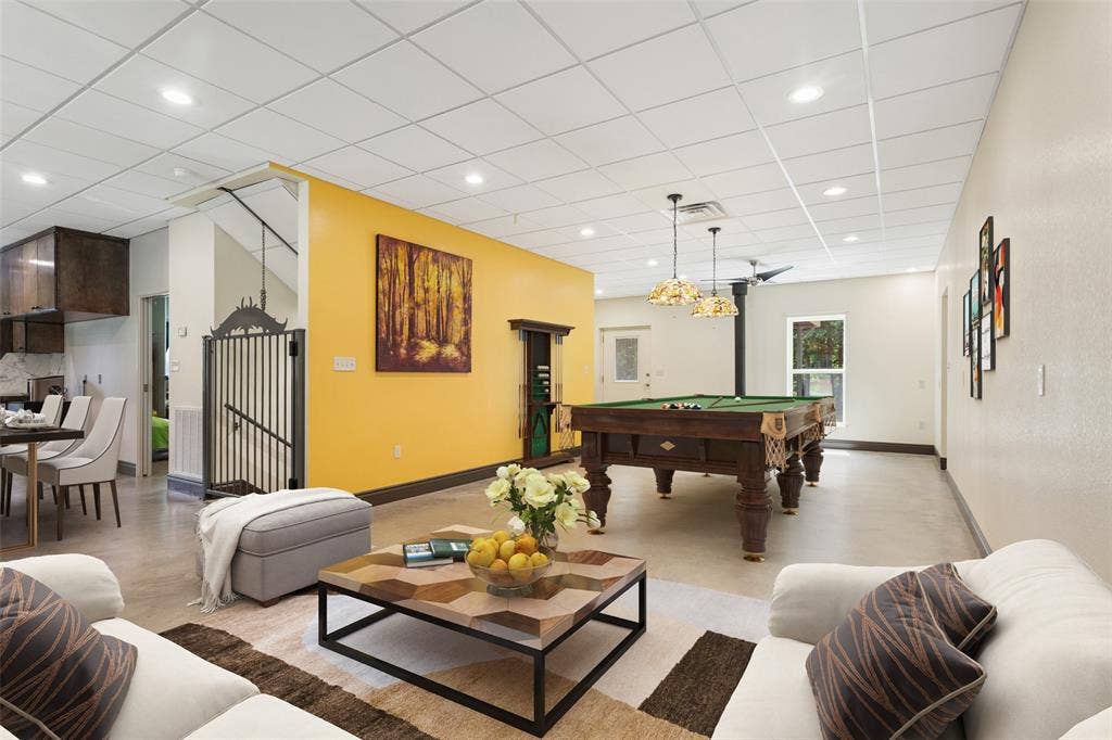 17379 County Road 318, Tyler, TX 75706 Virtually Staged