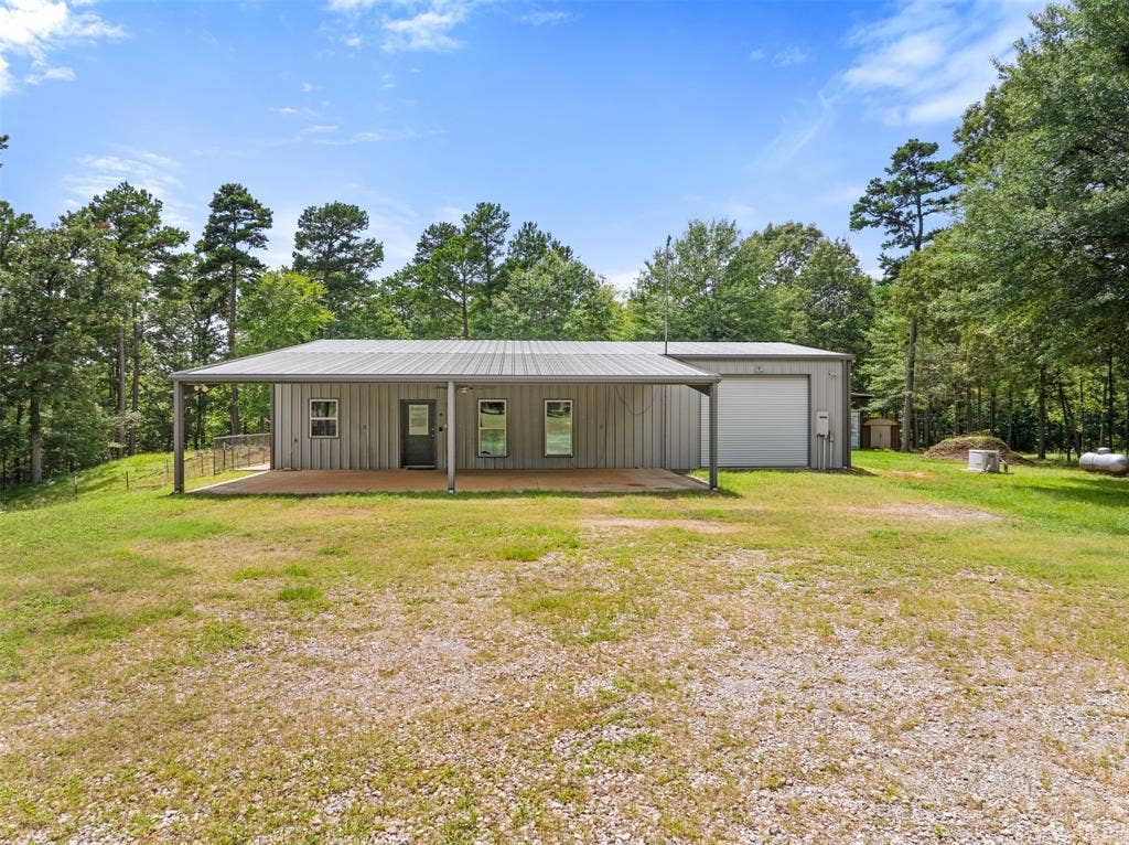 17379 County Road 318, Tyler, TX 75706 17379 County Road 318, Tyler, TX 75706