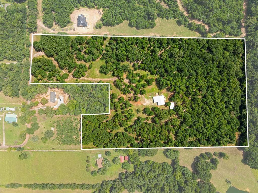 17379 County Road 318, Tyler, TX 75706 17379 County Road 318, Tyler, TX 75706