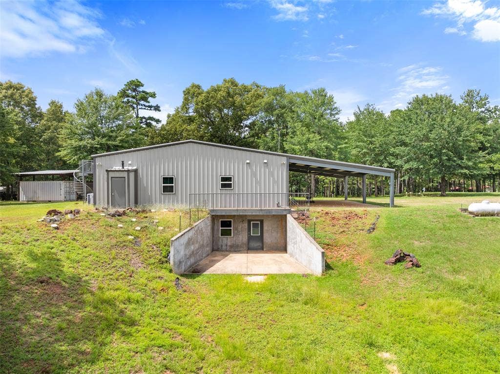 17379 County Road 318, Tyler, TX 75706 17379 County Road 318, Tyler, TX 75706