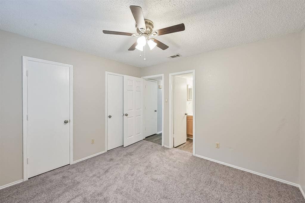 706 Woodland Court, Kennedale, TX 76060 106