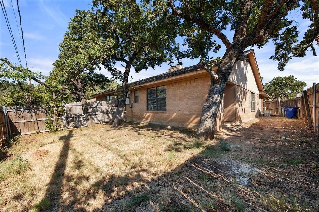 706 Woodland Court, Kennedale, TX 76060 108
