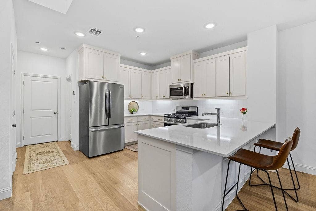 1228 Junction Drive, Allen, TX 75013 1228 Junction Drive, Allen, TX 75013