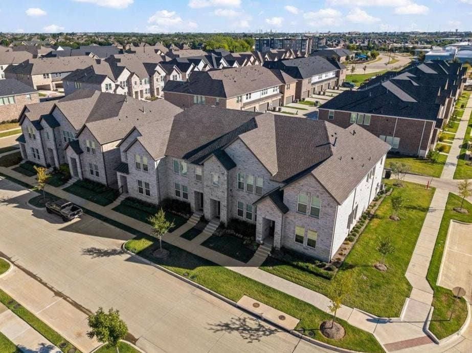 1228 Junction Drive, Allen, TX 75013 1228 Junction Drive, Allen, TX 75013