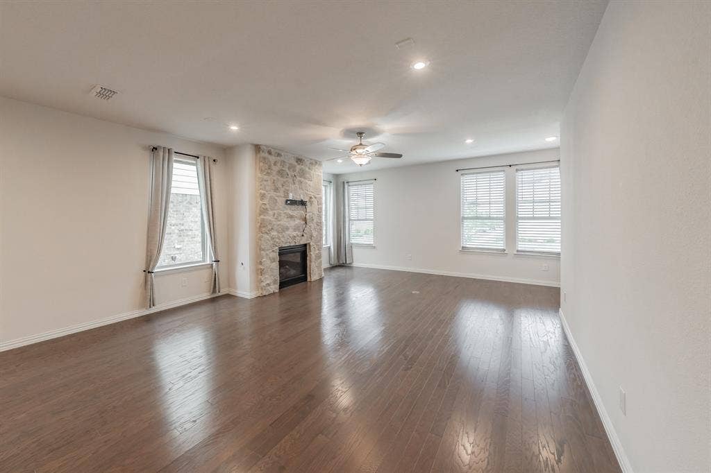 900 Pearl Place, Northlake, TX 76247 900 Pearl Place, Northlake, TX 76247