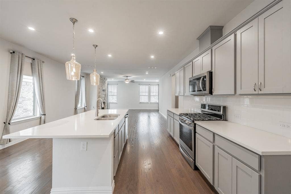 900 Pearl Place, Northlake, TX 76247 900 Pearl Place, Northlake, TX 76247