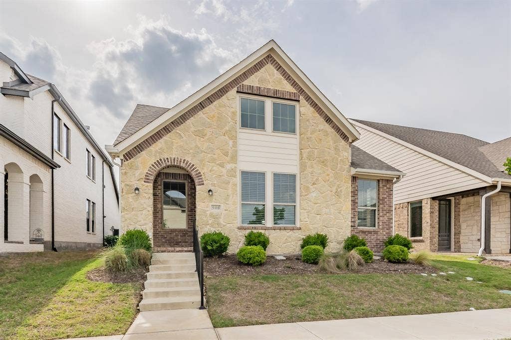 900 Pearl Place, Northlake, TX 76247 900 Pearl Place, Northlake, TX 76247