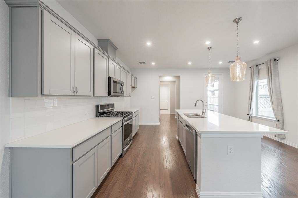 900 Pearl Place, Northlake, TX 76247 900 Pearl Place, Northlake, TX 76247