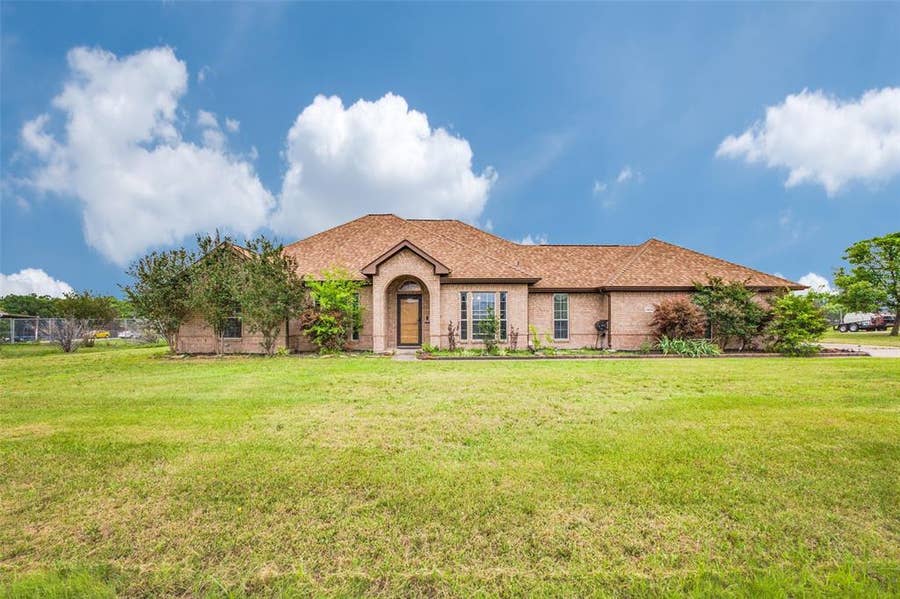 Property photo for 14090 Fox Chase Drive, Forney, TX