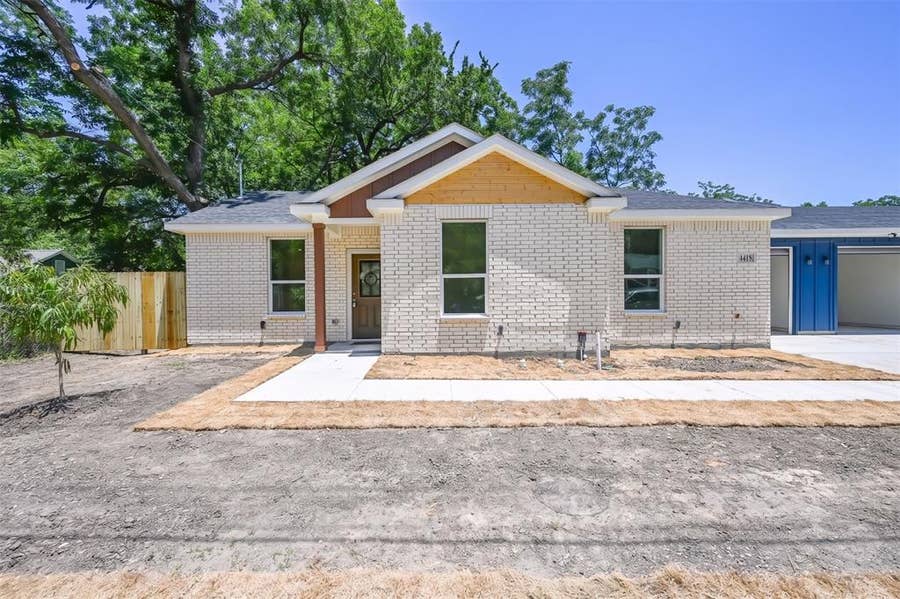 Property photo for 4418 Myrtle, Dallas, TX