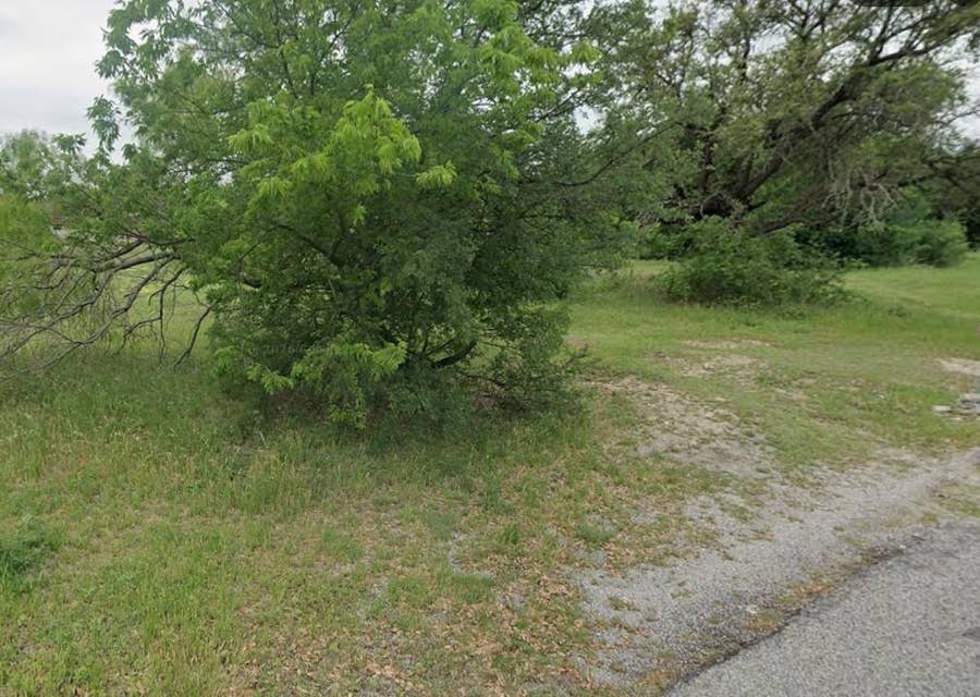 Property photo for 2603 S Shadowood Street, Granbury, TX